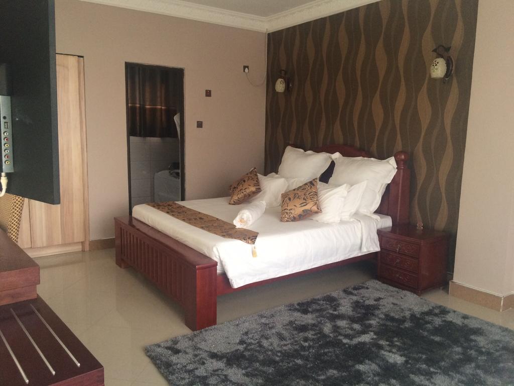 Sherbourne Hotel Kitwe Exterior foto